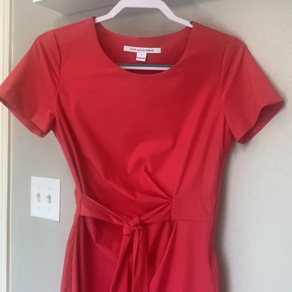 Diane Von Furstenberg Faux Wrap Dress Size 4 - Picture 4 of 9